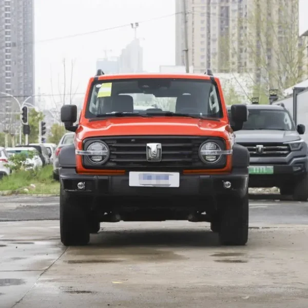 Gwm Tank 300 Hev Compact SUV Four-Wheel Drive off-Road Vehicle– In Stock in China | CarSaleChina