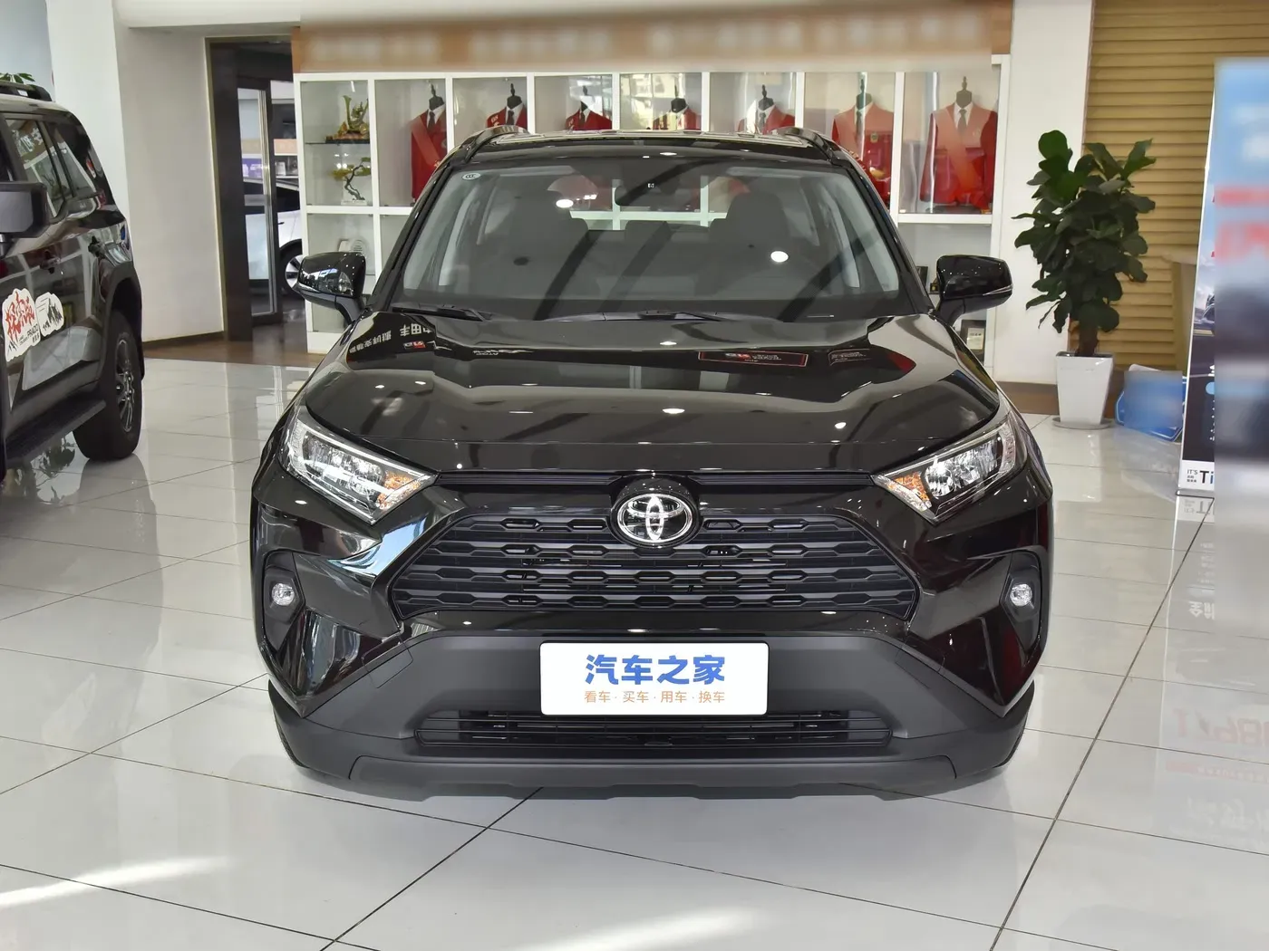 imgi_98_2020-Toyota-RAV4-Hybrid-SUV-Used-Gasoline-Electric 2026 Toyota RAV4 2.0L Two-Wheel Drive Gasoline Car– In Stock in China | CarSaleChina - Image 1
